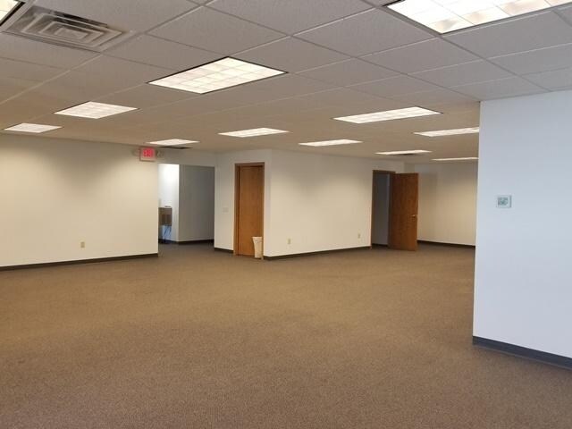 More Photos Of 3600 Downwind Dr, Marshfield Office For Sale