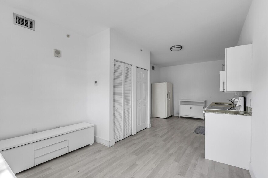 More Photos Of 1029 NW 3rd St, Miami Apartments For Sale