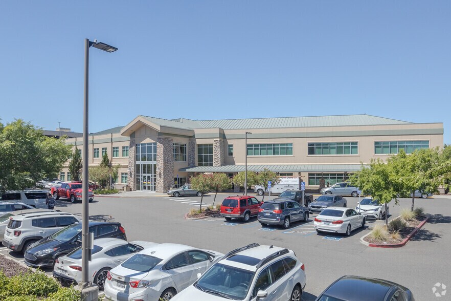 More Photos Of 5 Medical Plaza Dr, Roseville Medical For Lease