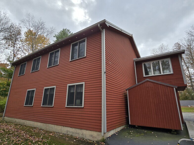 More Photos Of 237 US-206, Sandyston Medical For Sale