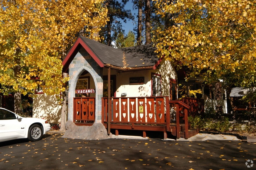 More Photos Of 547 Main St, Big Bear Lake Hotel For Sale
