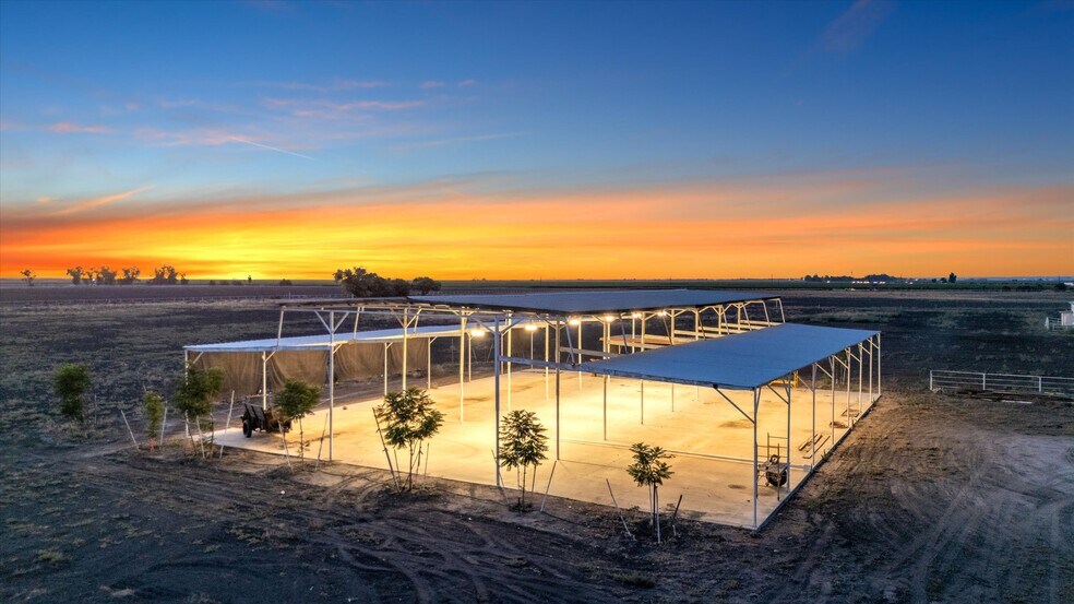 More Photos Of 8661 Herring Rd, Bakersfield Land For Sale