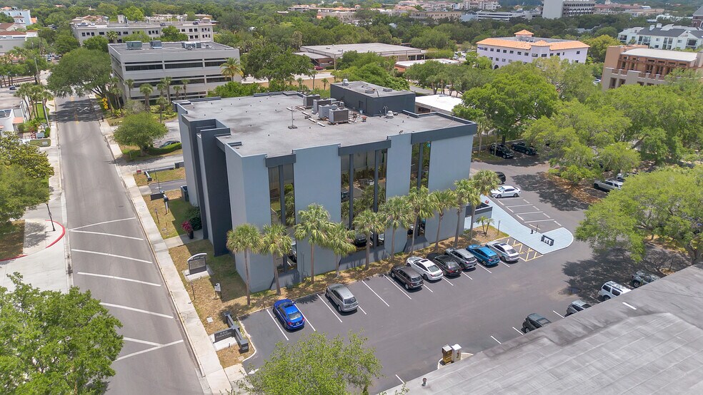 More Photos Of 280 W Canton Ave, Winter Park Office For Lease