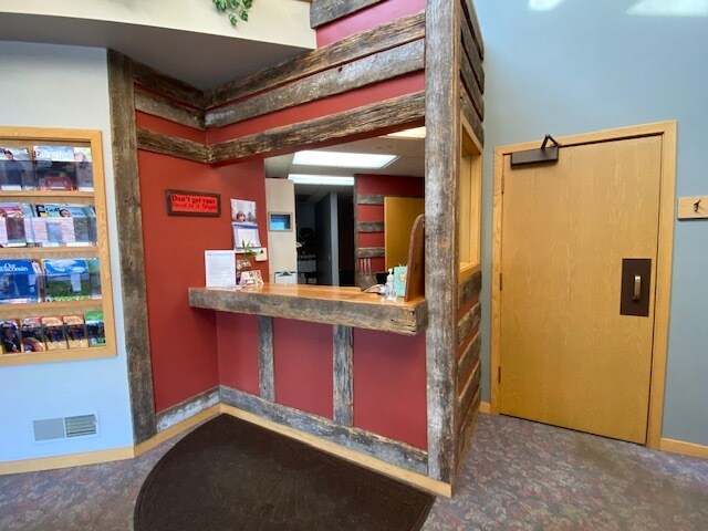 More Photos Of 3125 Main St, Stevens Point Office For Sale