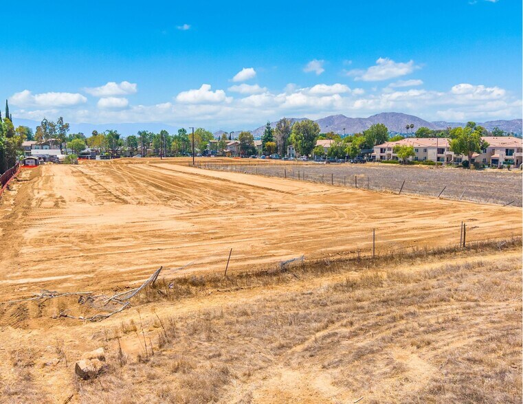 More Photos Of 3907 Polk St, Riverside Land For Sale