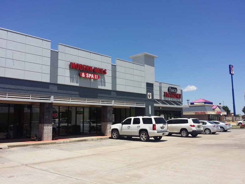More Photos Of 1304-1340 N Interstate Dr, Norman Unknown For Lease