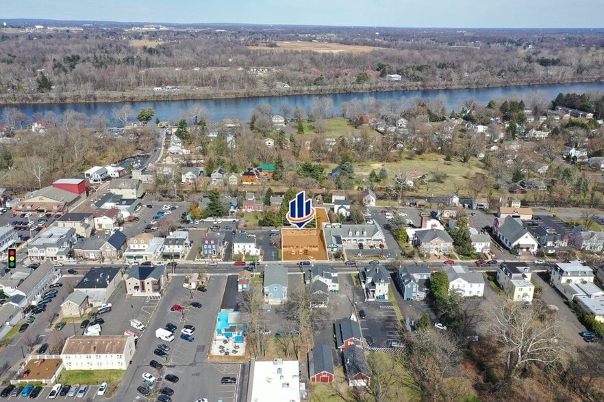 More Photos Of 40 S Main St, Yardley Storefront Retail Office For Lease
