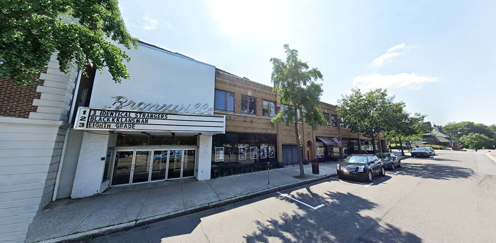 Primary Photo Of 76-90 Kraft Ave, Bronxville Movie Theatre For Sale