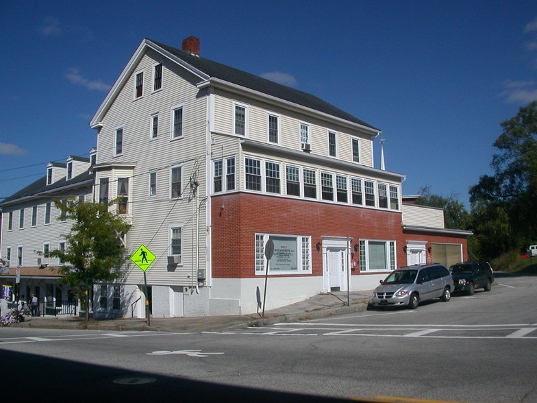 More Photos Of 1 Merrimack St, Concord Office For Lease