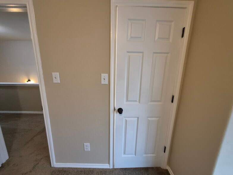 More Photos Of 8710 Vista de Nubes, Converse Apartments For Sale
