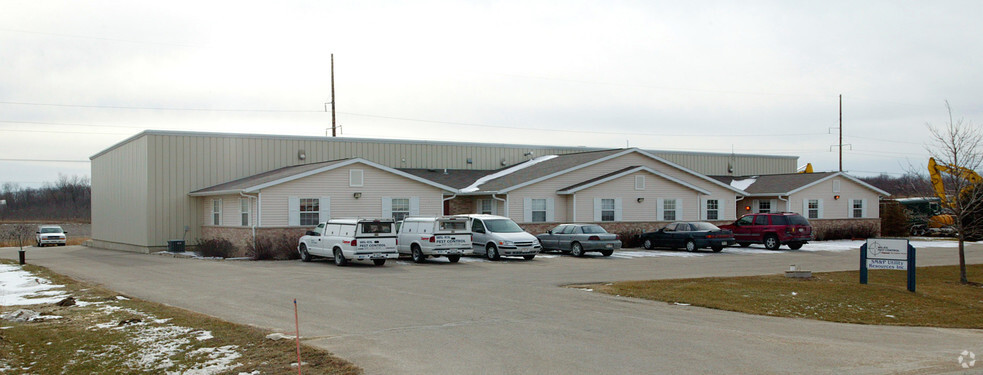 Primary Photo Of 2803 Capitol Dr, Sun Prairie Warehouse For Lease