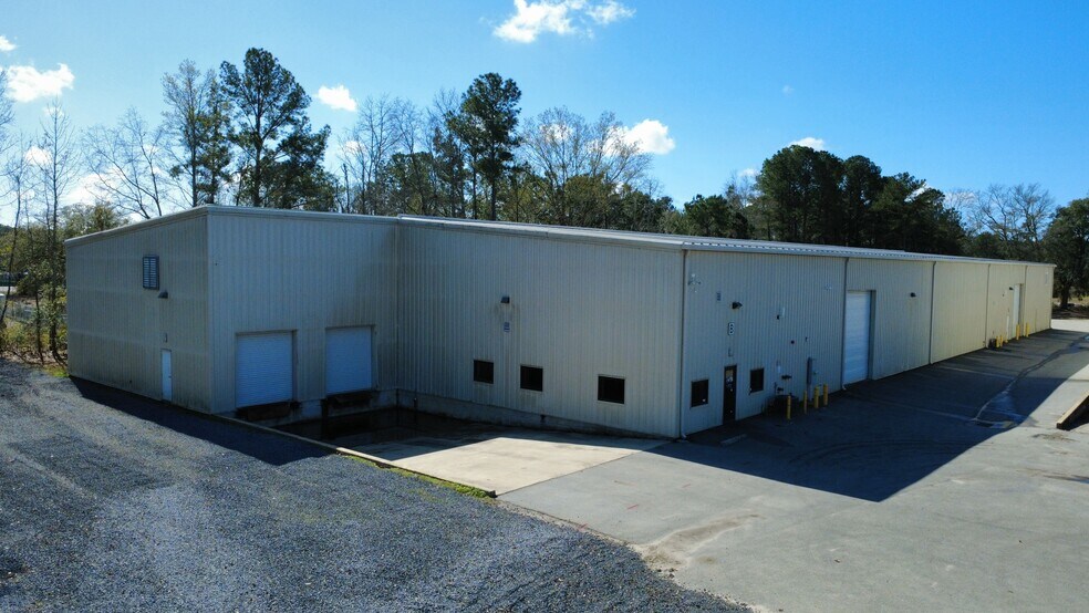 More Photos Of 3241 Benchmark Dr, Ladson Warehouse For Sale