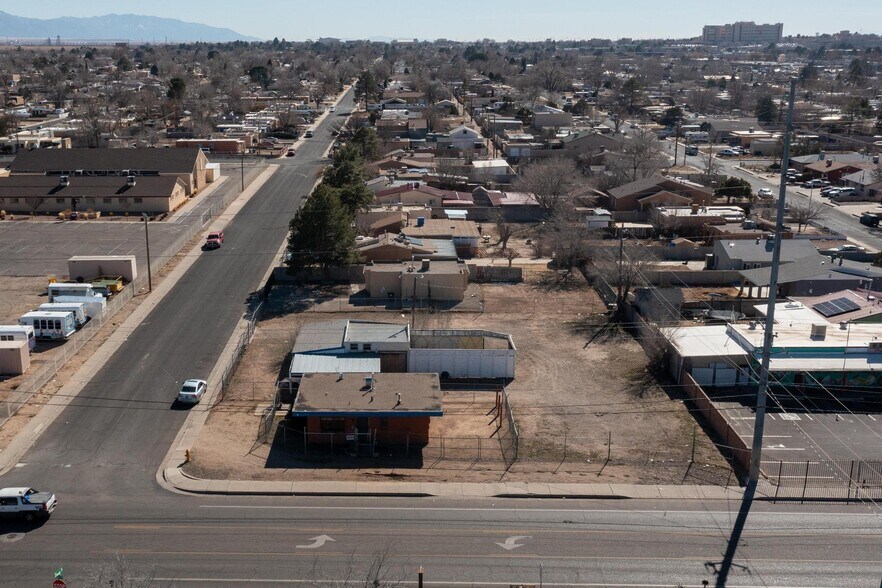 More Photos Of 6510 Zuni Rd SE, Albuquerque Land For Sale