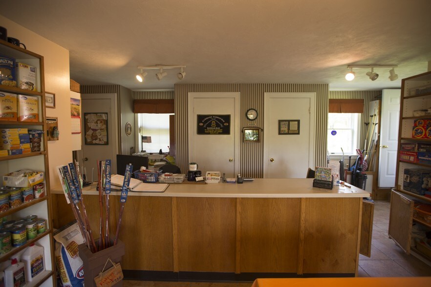 More Photos Of 201 Roses Hill Rd, Richfield Springs Hotel For Sale