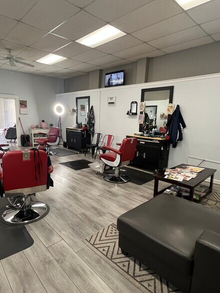 More Photos Of 26 W Main St, Shelby Storefront Retail Office For Sale