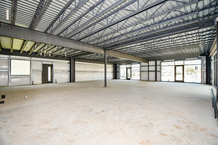 More Photos Of 5713 13th St, Katy Unknown For Lease