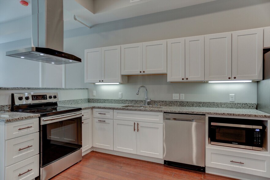 More Photos Of 218 W Main St, Urbana Office For Sale