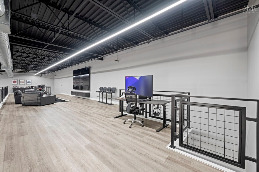 More Photos Of 1435 FM 1463 Rd, Katy Showroom For Sale