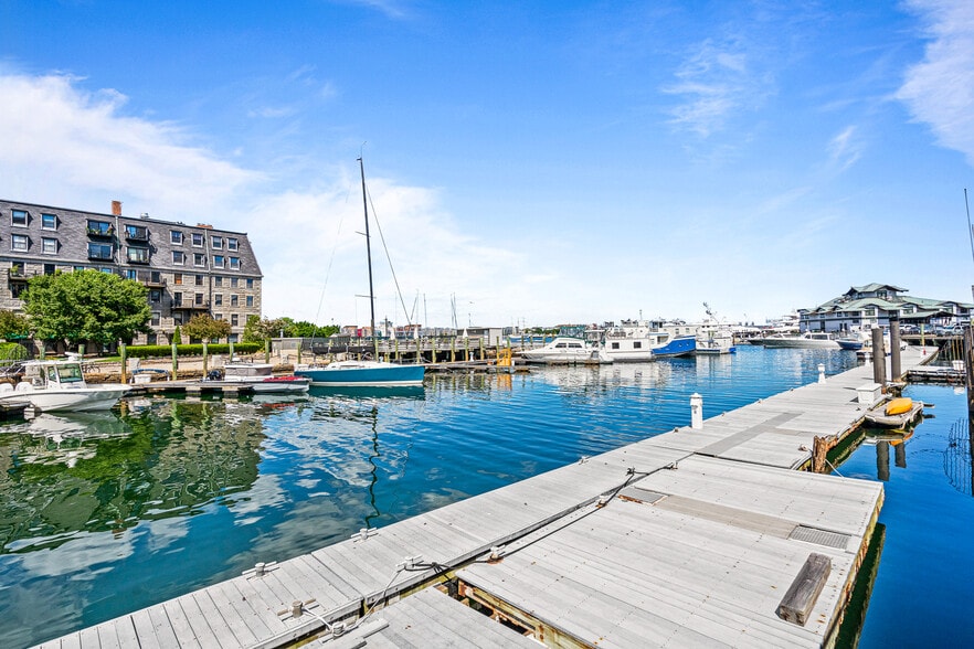 More Photos Of 55 Commercial Wharf, Boston Apartments For Lease