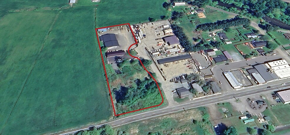 More Photos Of 206 Eleanor Ct NW, South Prairie Industrial For Sale