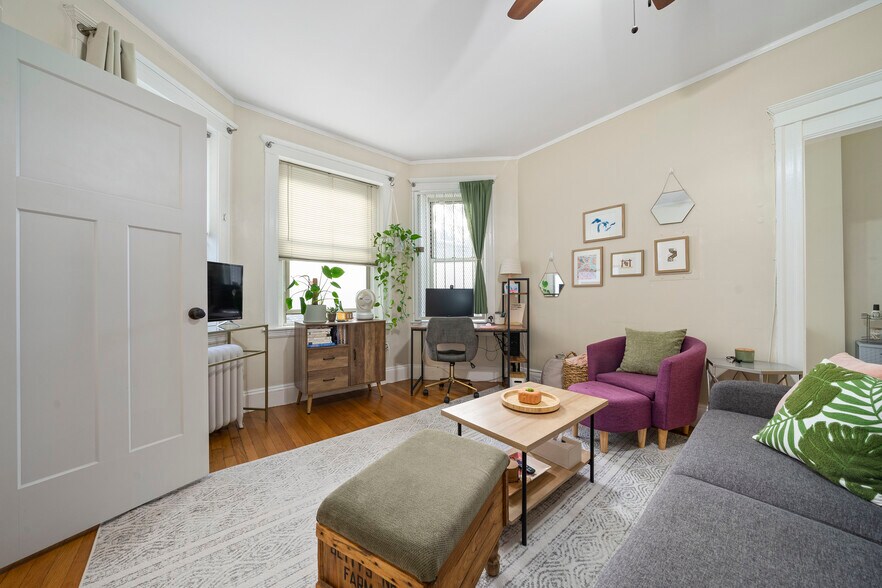 More Photos Of 74 Fenway, Boston Apartments For Sale