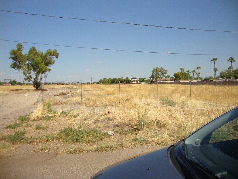More Photos Of 7118 80th Ave, Glendale Land For Sale