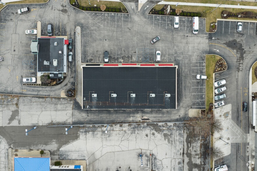 More Photos Of 3015 N Holland Sylvania Rd, Toledo Storefront For Lease
