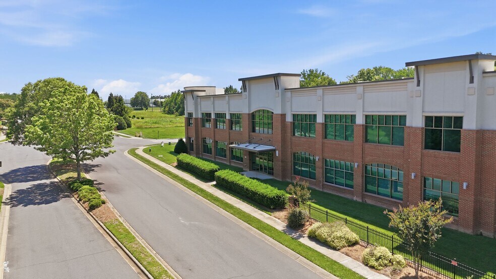 More Photos Of 1245 Rosemont Dr, Indian Land Office For Lease