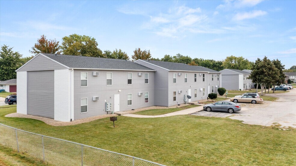More Photos Of , Pontiac Multifamily For Sale