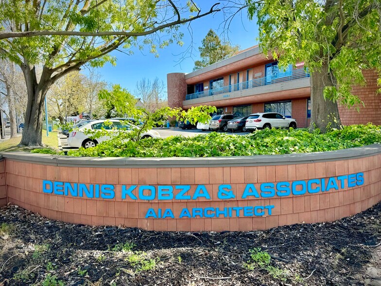 More Photos Of 2083 Old Middlefield Way, Mountain View Medical For Sale