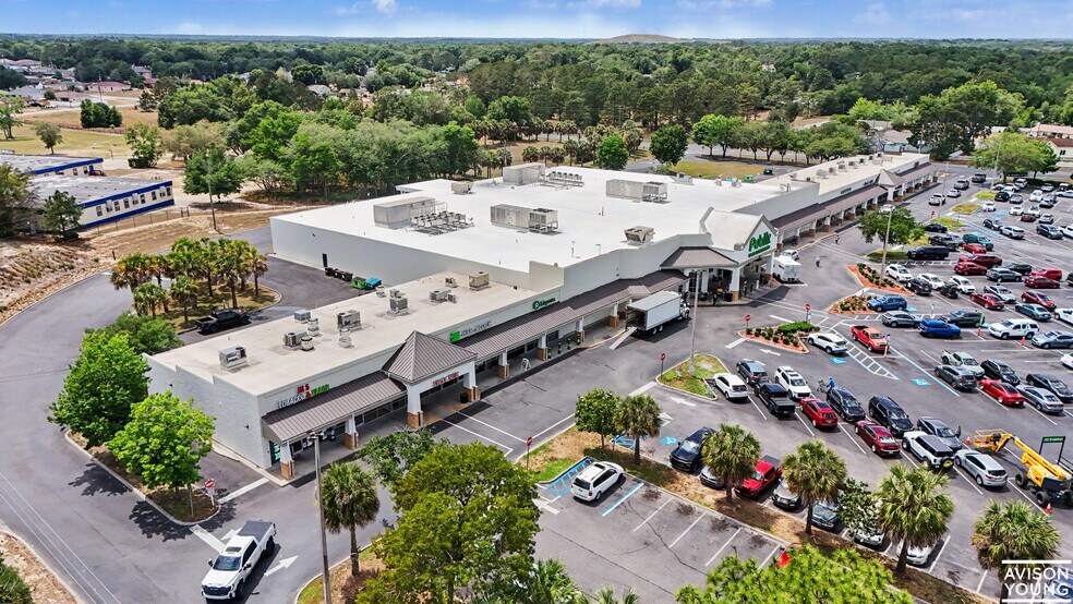 Primary Photo Of 7578 SE Maricamp Rd, Ocala General Retail For Lease