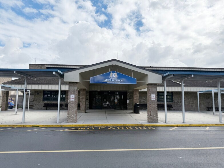 More Photos Of 4040 Bell St, Fort Myers Land For Sale