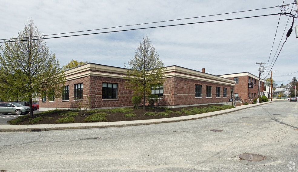 More Photos Of 550 Forest Ave, Portland Office For Lease