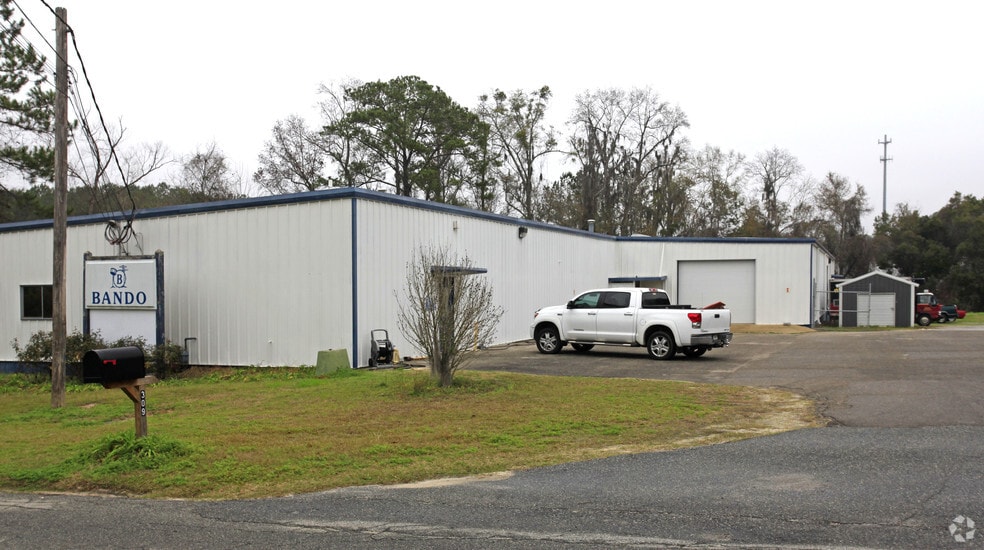 More Photos Of 309 Baybrook St, Thomasville Warehouse For Sale