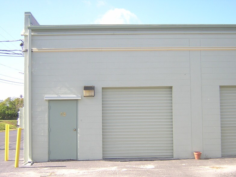 More Photos Of 3734 131st Ave N, Clearwater Warehouse For Lease