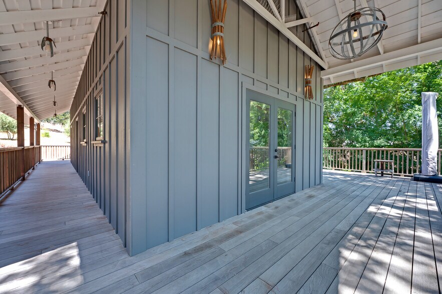 More Photos Of 125 Cristo Ln, Santa Rosa Specialty For Sale