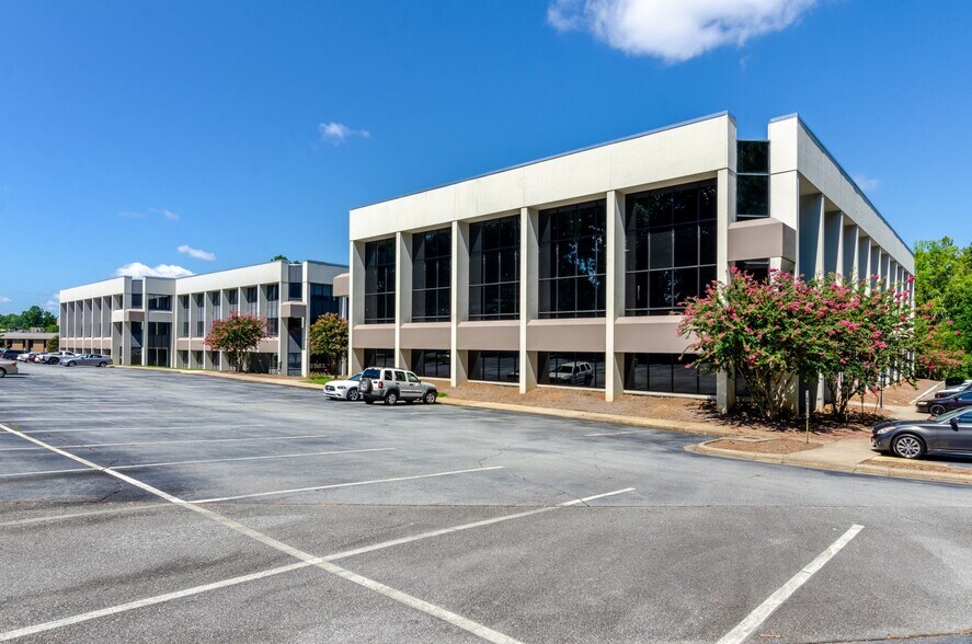 More Photos Of 1 Centerview Dr, Greensboro Unknown For Lease