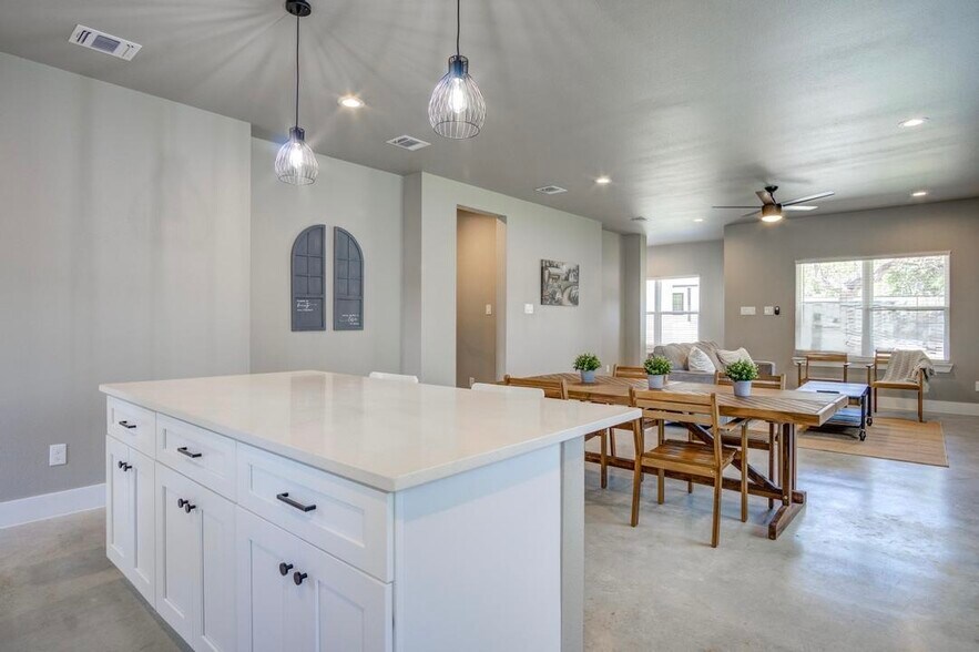 More Photos Of 30652 Oakview Rd, Bulverde Apartments For Sale