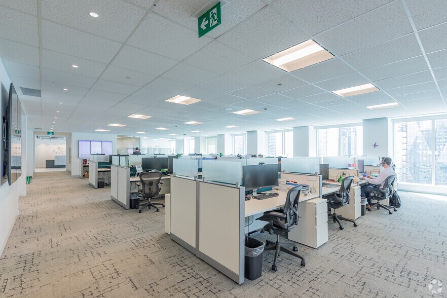 More Photos Of 181 Bay St, Toronto Office For Lease