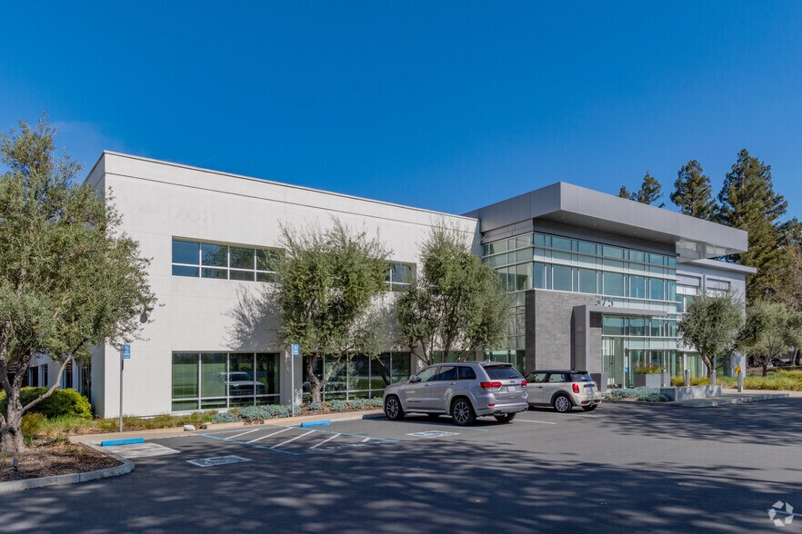 More Photos Of 375 W Trimble Rd, San Jose Unknown For Lease