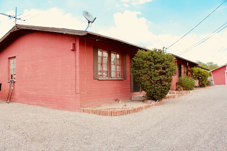More Photos Of 2528 N Fontana Ave, Tucson Apartments For Sale