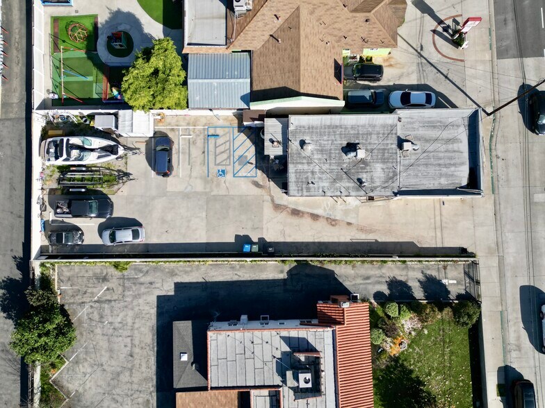 More Photos Of 10231 Old River School Rd, Downey General Retail For Sale