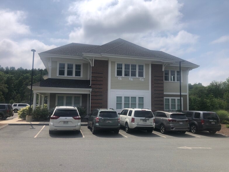 More Photos Of 120 Boston Rd, Groton Medical For Lease