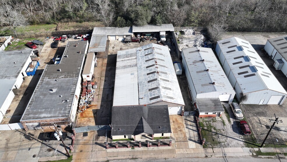 More Photos Of 4127 Weslow St, Houston Industrial For Lease