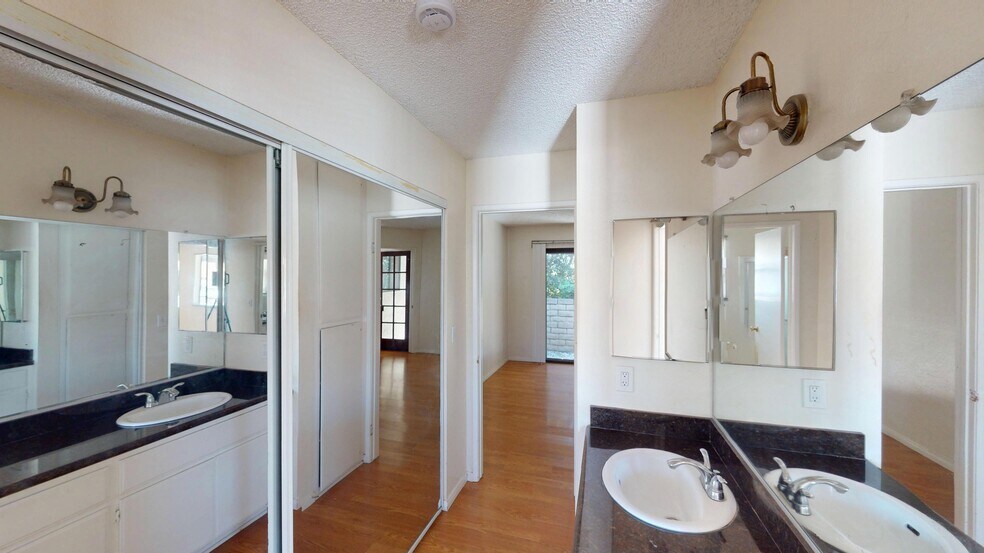 More Photos Of 1316 W 166th St, Gardena Apartments For Sale