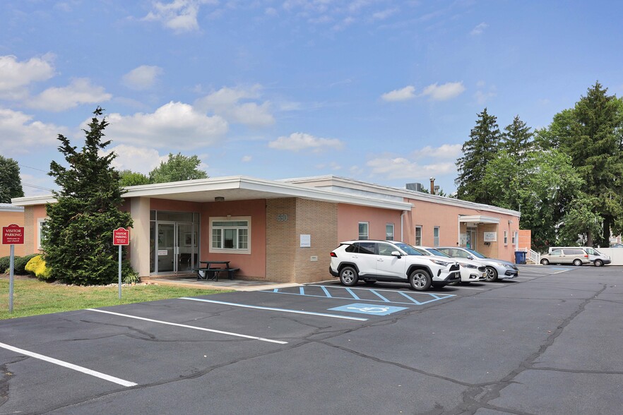 Primary Photo Of 690 Whitehead Rd, Lawrenceville Office For Sale