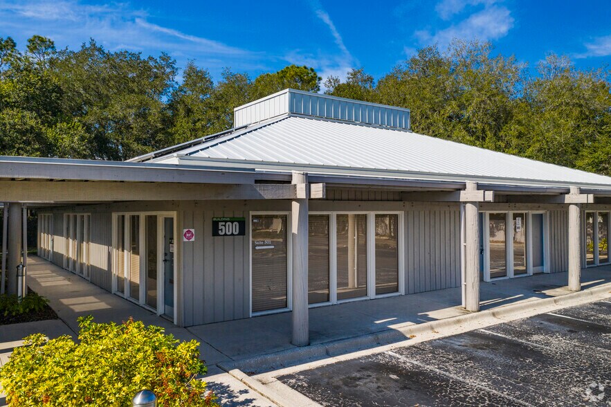 More Photos Of 2901 W Busch Blvd, Tampa Unknown For Lease