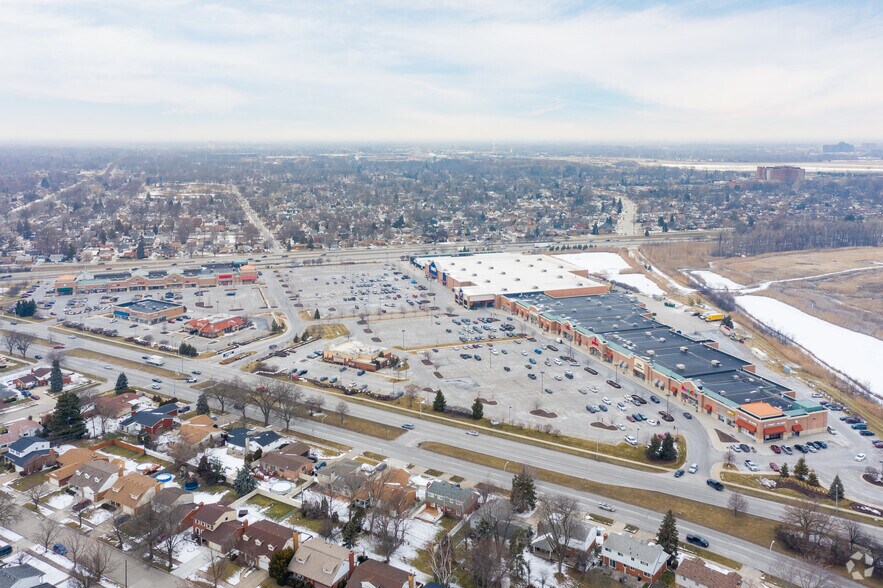 More Photos Of 23111-23233 Outer Dr, Allen Park Unknown For Lease