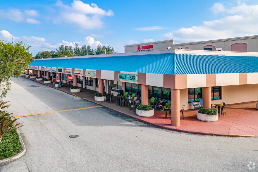 More Photos Of Sr 7 @ SR. 7 & Southern Blvd., Royal Palm Beach Unknown For Lease