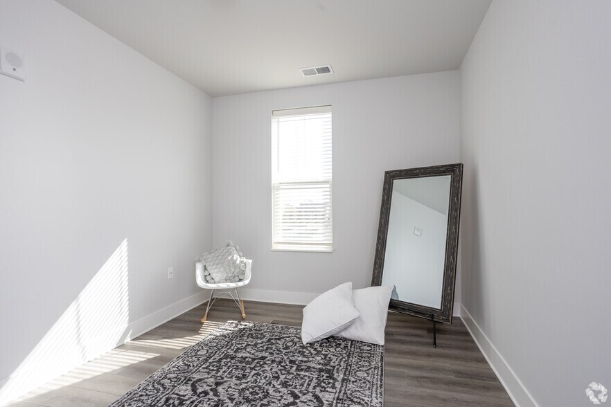 More Photos Of 5915 Evans Farm Dr, Lewis Center Apartments For Lease